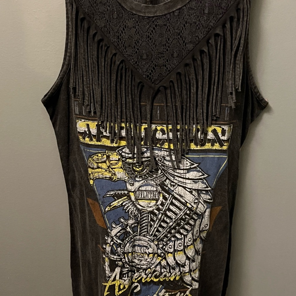 Buckle Black Graphic Fringe Top - Picture 2 of 5